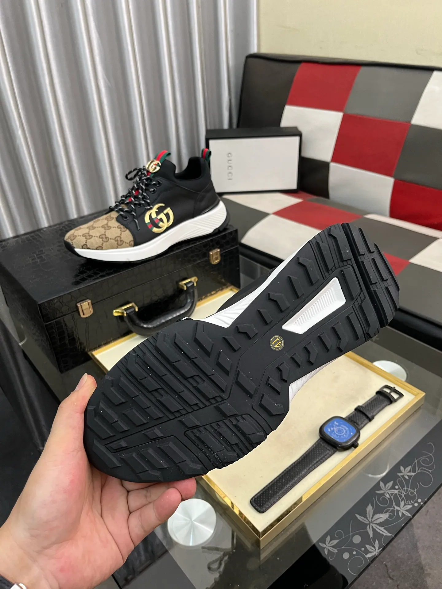 Men's Men's Shoes 💰458 ⌚️⌚️[GUCCI] Gucci men's casual shoes are absolutely popular 🔥The ultimate matching item for trendy men! The charm of super texture is irresistible, the main recommendation, the flower leather color is bright! The upper is made of high-quality brand printed fabric with cowhide, breathable leather lining and wear-resistant rubber sole, noble and elegant! Extremely comfortable🎁🎁You can be as handsome as you want💪 38-445⃣️colors available